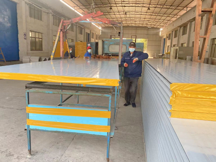 �ʸְ���������